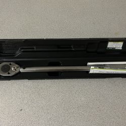 Pittsburgh 1/2 In Click Type Torque Wrench