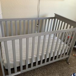 Baby Crib For Sale 
