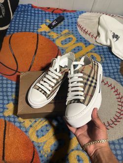 Burberrys