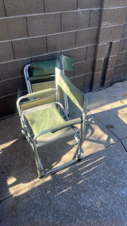 2 Cabela’s folding chairs