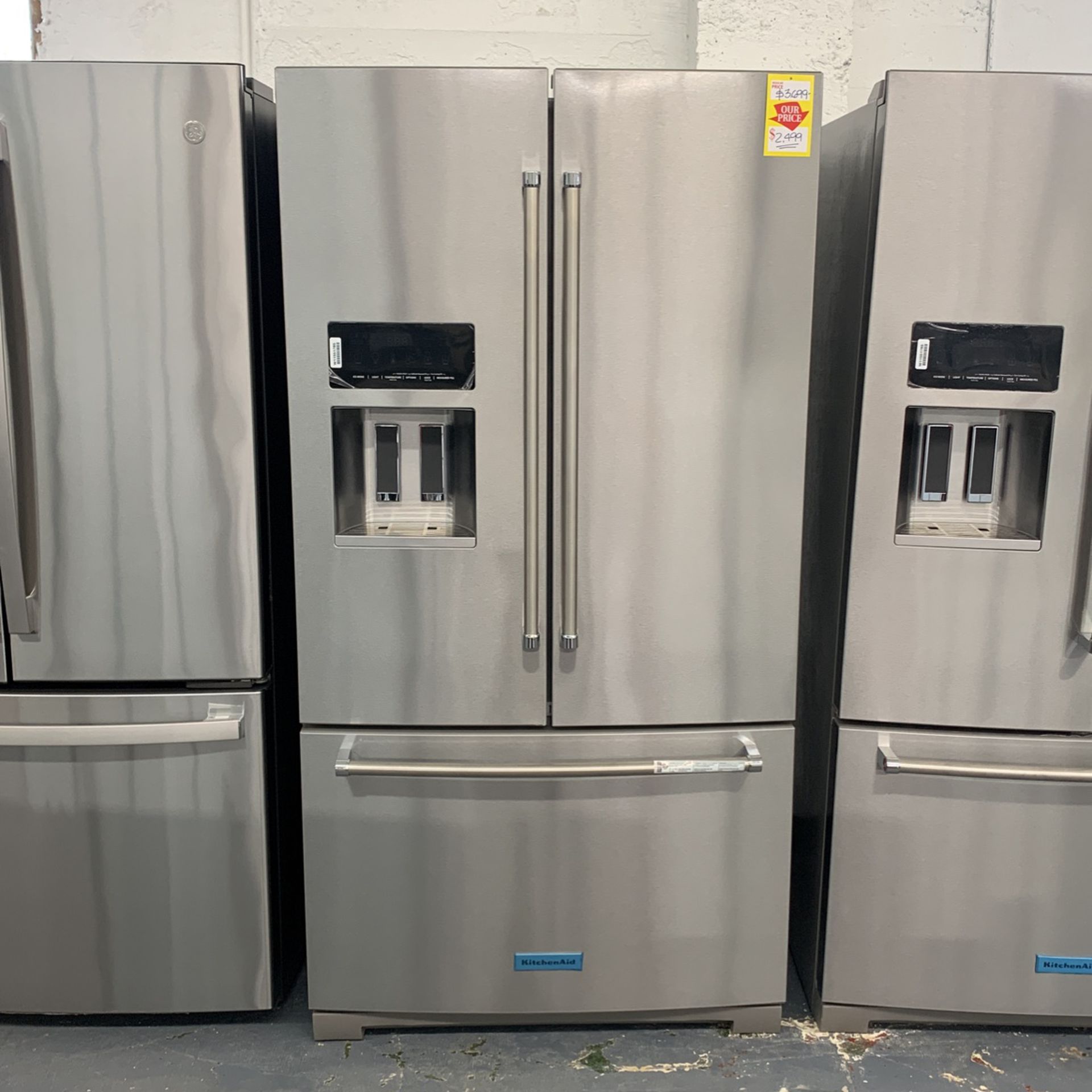 26.8 Cu. Ft. Standard-Depth French Door Refrigerator With Exterior Ice And Water Dispenser $2,499