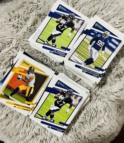 NFL COLLECTION CARDS(490)