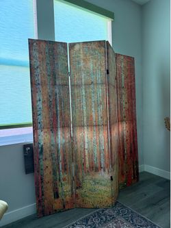 Room divider