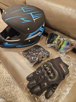 Dirtbike Helmet NEW! Youth M