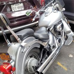 Suzuki Boulevard C50 AÑO 2006