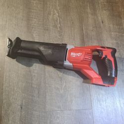 Milwaukee Sawzall 18v 