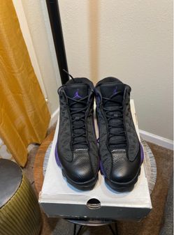 Men’s  Sneakers  Jordans …. Nikes sz.11