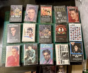 Lot Of 15 Elvis Cassette Tapes Albums