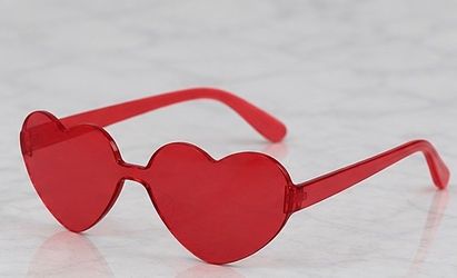 Red Heart Glasses