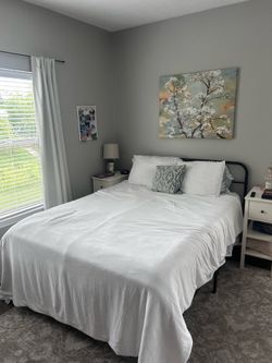 Queen bed - Novaform memory foam mattress & black bed frame
