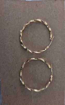 10 Kt Gold Earrings Hoops