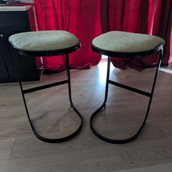2 Metal Bar Stools 
