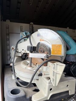 Makita LS1040 10" Compound Miter Saw