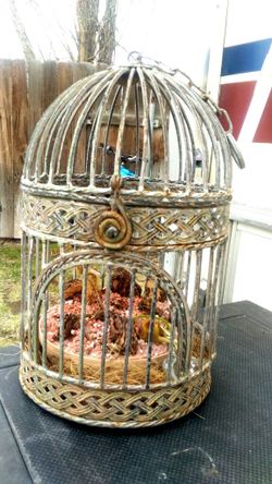 Bird Cage Yard Ornament