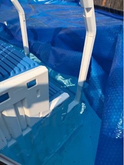 Above ground Pool stairs