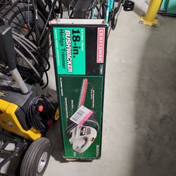 18 -in Bushwacker hedge  trimmer
