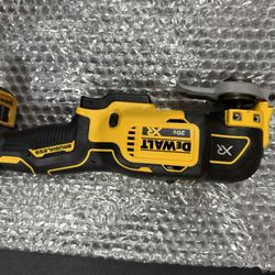 ATOMIC 20V MAX Cordless Brushless Oscillating Multi Tool (Tool Only) 
