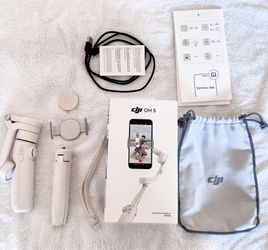 DJI OM5 Model OE100
