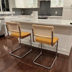 Brand New In Box Set Of 4 Walsh Velvet Counterstool 