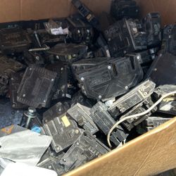 Variety Of Used Breakers. 