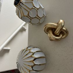Gold & White Decor