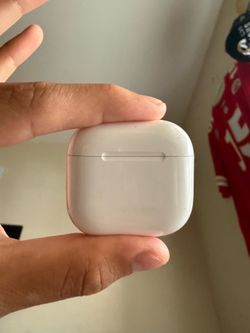 Apple airpod 4s
