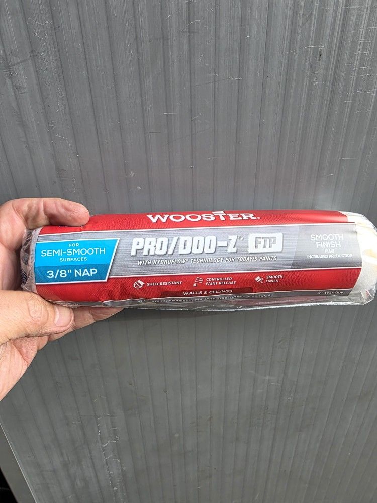 Wooster 9" Pro Doo Z 3/8 Semi Smooth