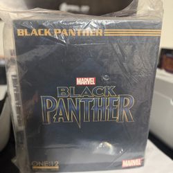 Mezco One:12 Black Panther 