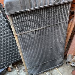 Iron Core Chevy Radiator 68-70 Chevelle, Camaro, Nova