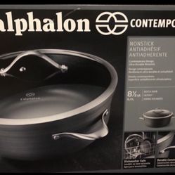 New Calphalon, 8 Quart Dutch oven