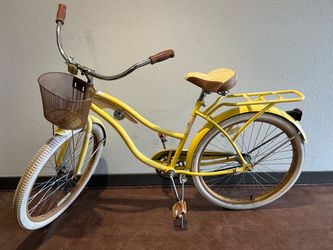 Women bike