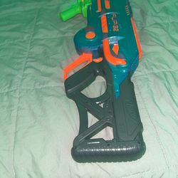 Nerf Gun 