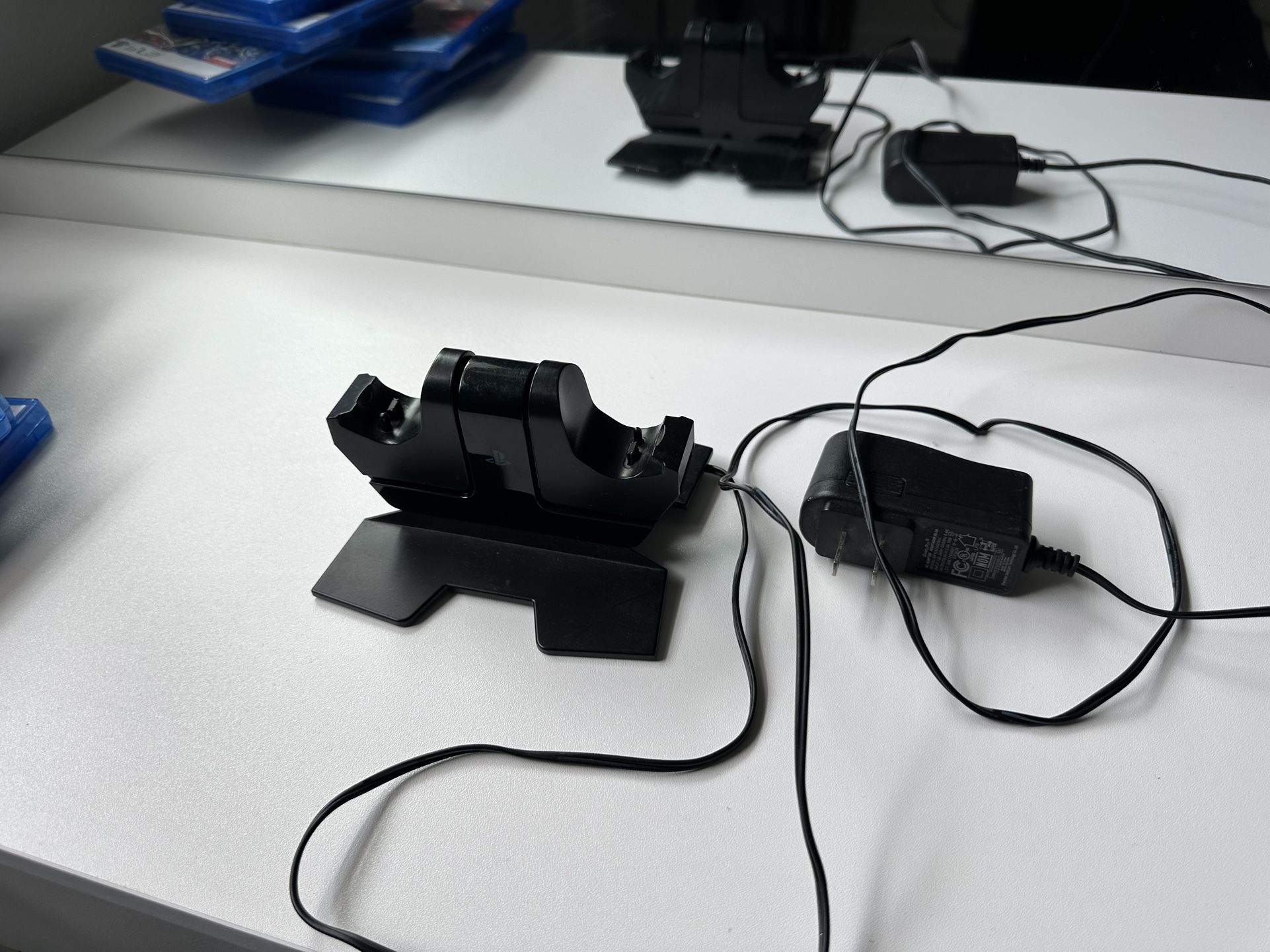PS4 Power Charging Station