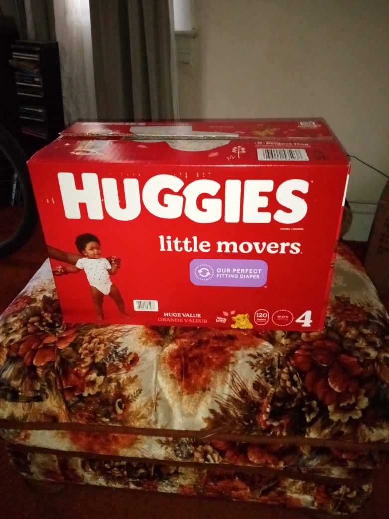 Huggies Little Movers Size 4, 120 Count