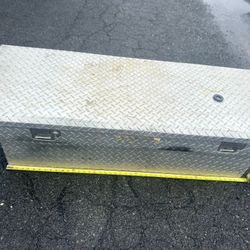 Aluminum Truck Bed Tool Box