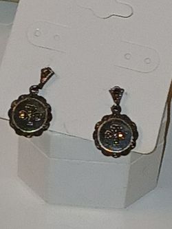 Sterling Silver Marked 3 Leaf Clover Connemara Marcasite Earrings