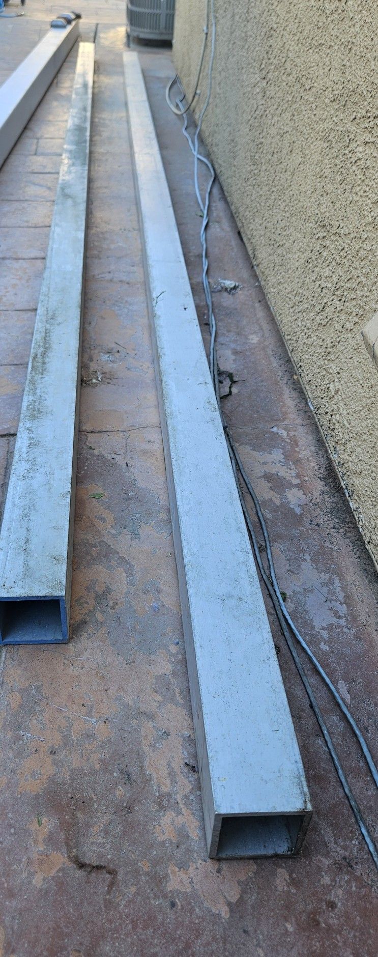 Aluminum Sq Tube . 2-1/2 X 2-1/2 , 3/8 Thick By 11ft . (2) Pieces
