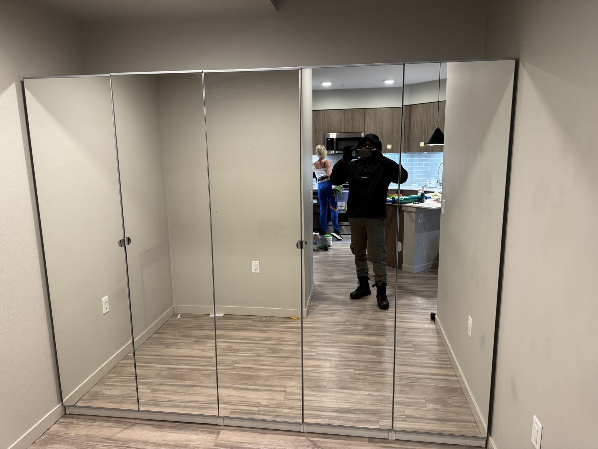 Mirrored Wardrobe(s)