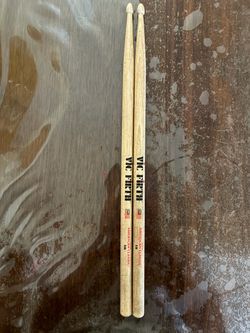 Vic Firth American Classic 5B Drumsticks