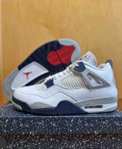 Air Jordan 4 Retro Midnight Navy White Cement Grey DH6927-140 Size 11 Brand New