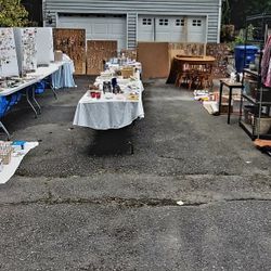 GARAGE SALE