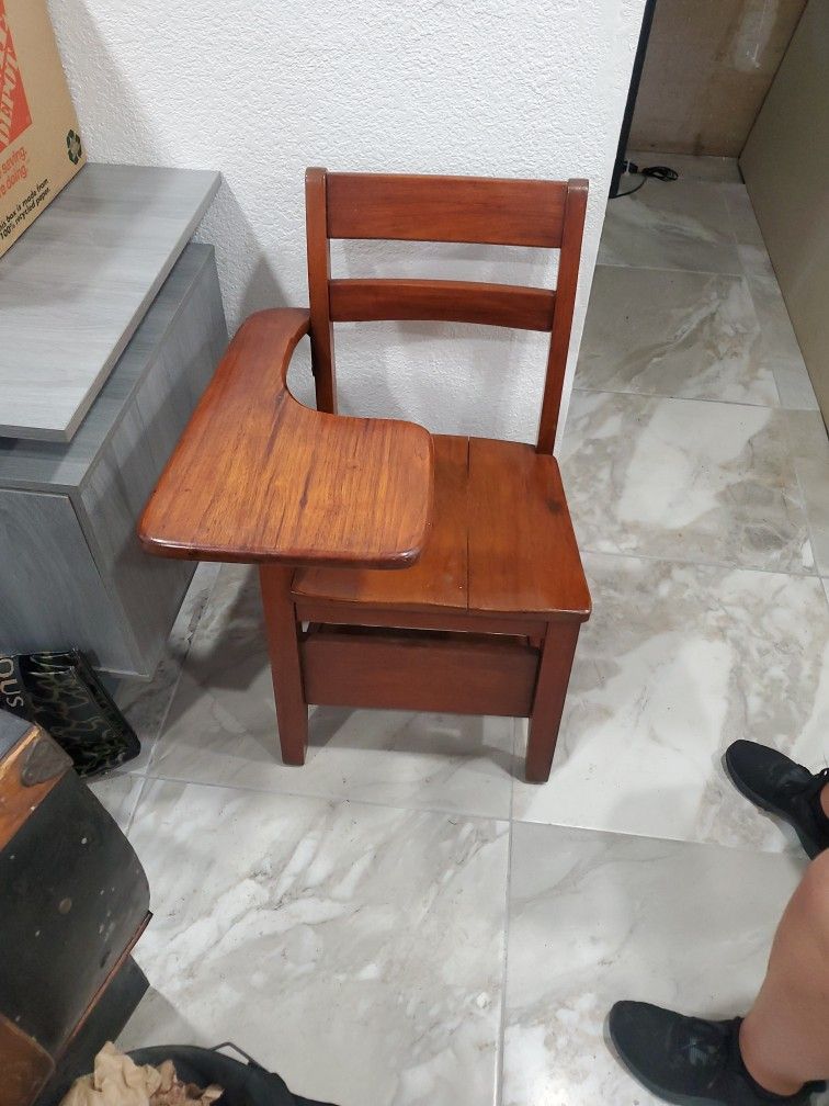 Antiques Desk Chair