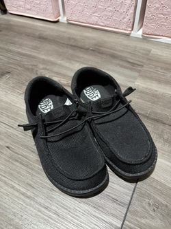 Black heydudes