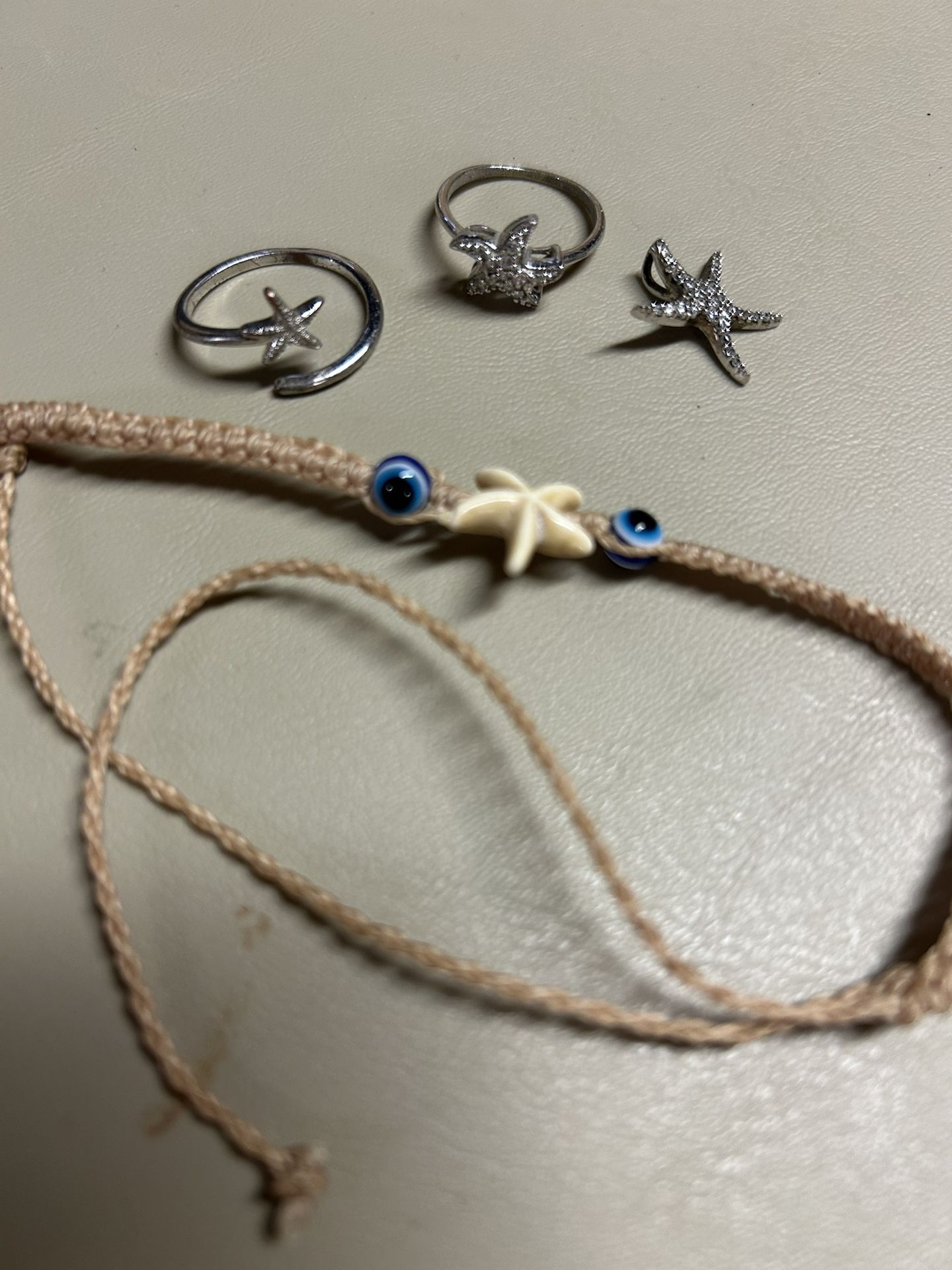 Starfish jewelry set; bracelet, 2 rings, charm 