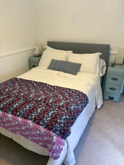 Full bed with headboard