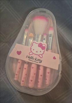 Hello Kitty Makeup Brushes Set