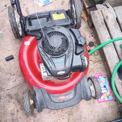 Lawnmower 
