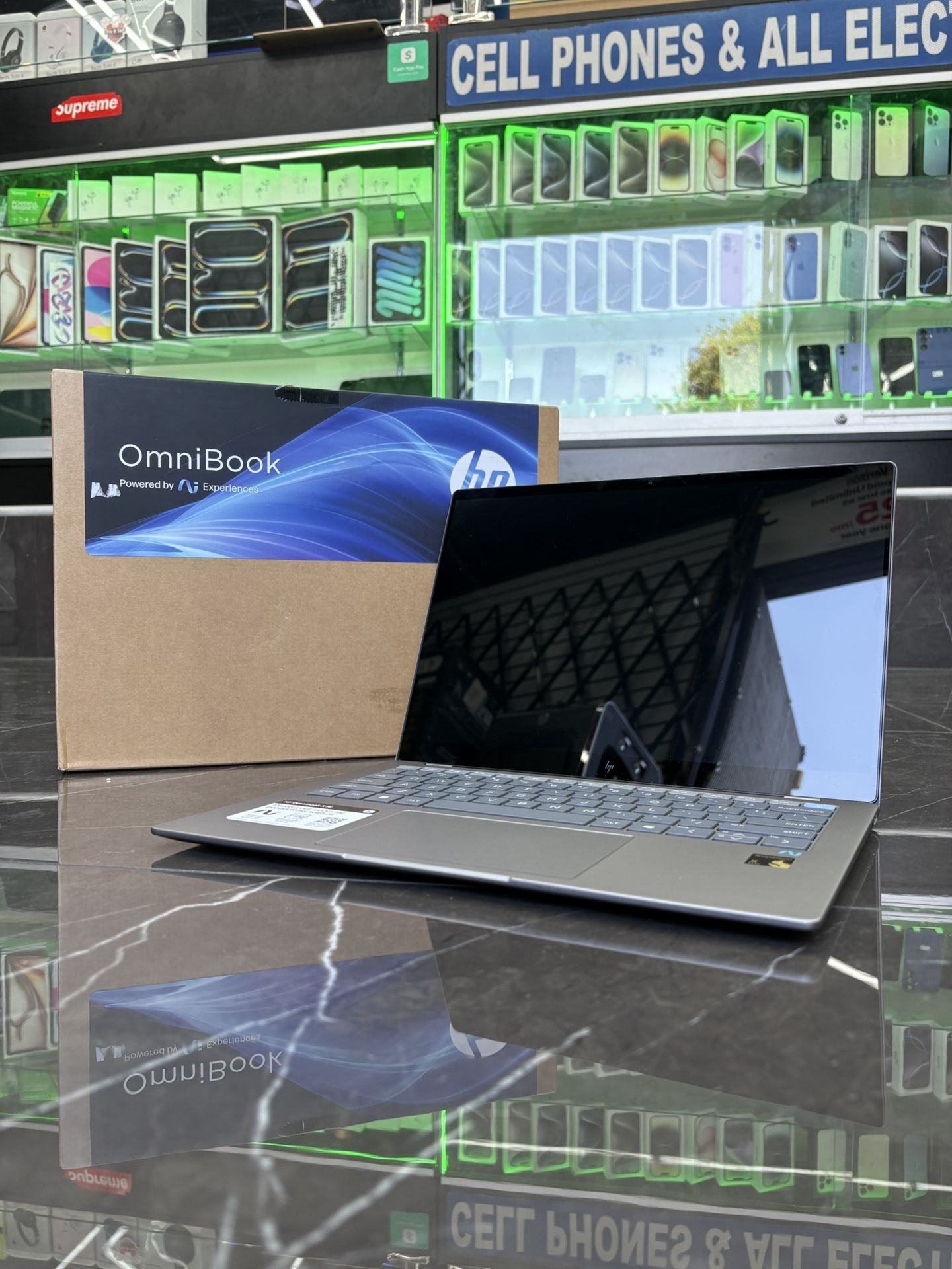 HP OmniBook 32GB Ram 2TB SSD (Take It Home In Payments/ llévalo a casa en pagos