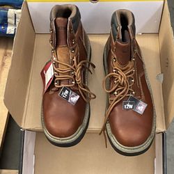 Wolverine Size 12 wide carbon toe work boot