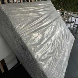 Queen Size Mattress 